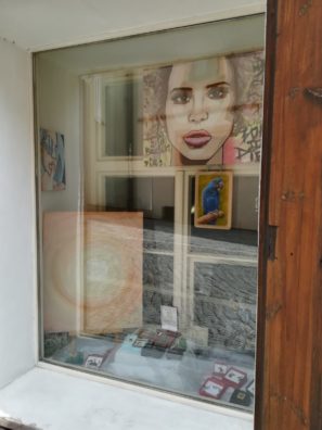 Výstava abstraktních obrazů Jane H. - Galerie Supice, Tábor